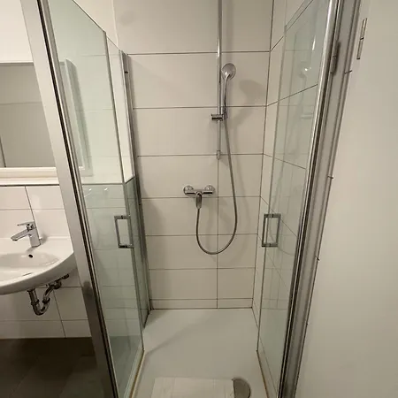 Appartement Moderne 2-zimmer-wohnung Mit Balkon - Ideal Fuer 4 Gaeste